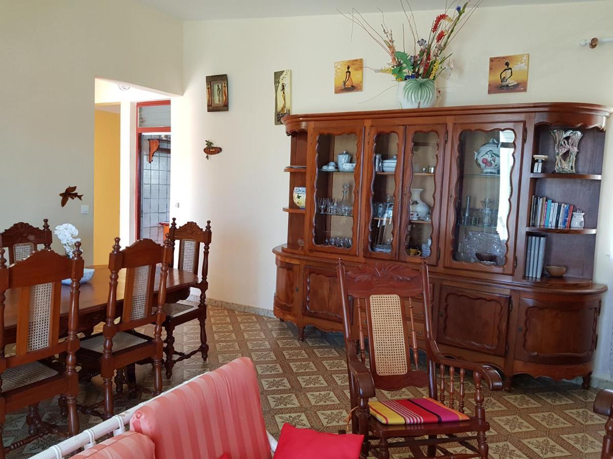 La Maison Aux Orchidees 珀蒂堡 外观 照片